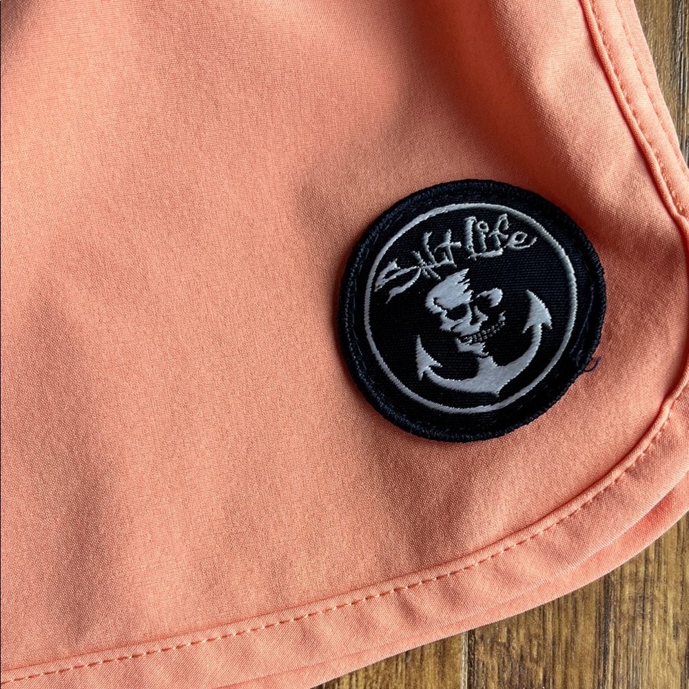 Salt Life Women's Coral Athletic Shorts - Picture 3 of 5